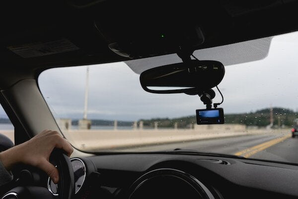 9 Things to Consider Before Buying a Dash Cam